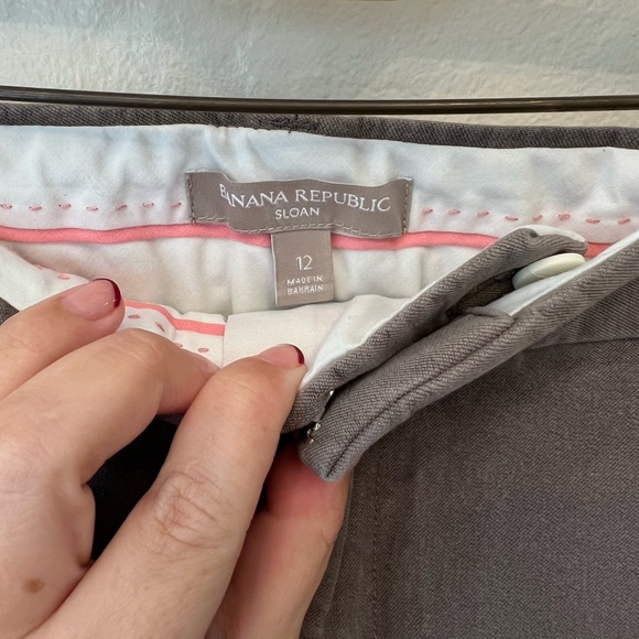 Banana Republic Sloan Fit Pant in Greige (Size 12) - Picture 4 of 5